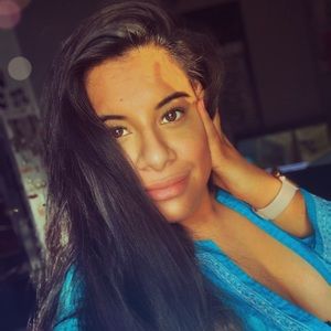 Meet your Posher, Celeste